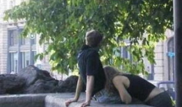 日韩男女啪啪视频,激情视频背后的真实故事